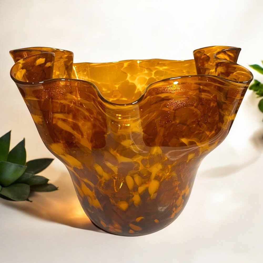 Mid-Century Murano Leopard Tortoise Shell Pattern Glass Handkerchief Vase 1960's